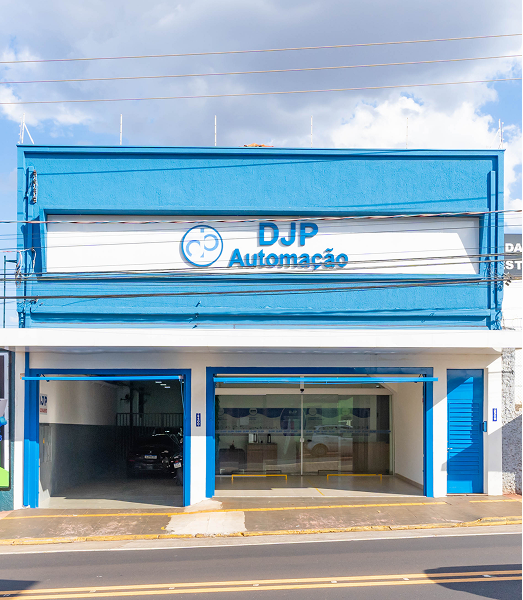 DGA03279 1